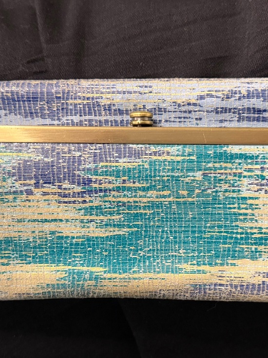 HOBO Handbags - HOBO Rachel Tri-Fold Teal & Gold Textured Wallet